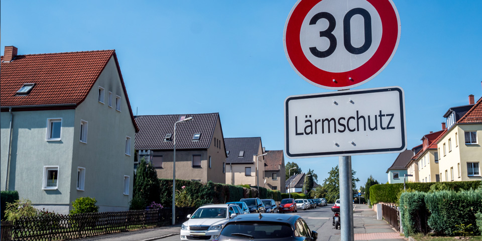 Geschwindigkeitsbegränzung wegen Lärmschutz